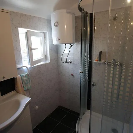Apartament Branka Pucisca