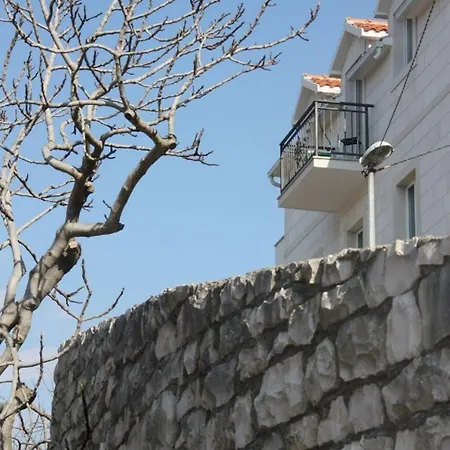 Apartament Branka *